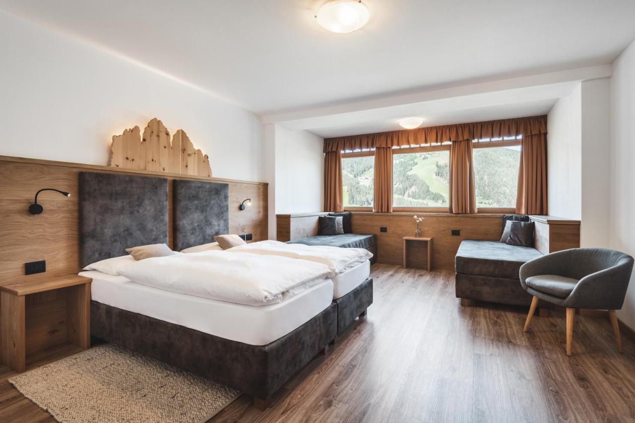 Berghotel Majarei San Vigilio Di Marebbe Eksteriør bilde